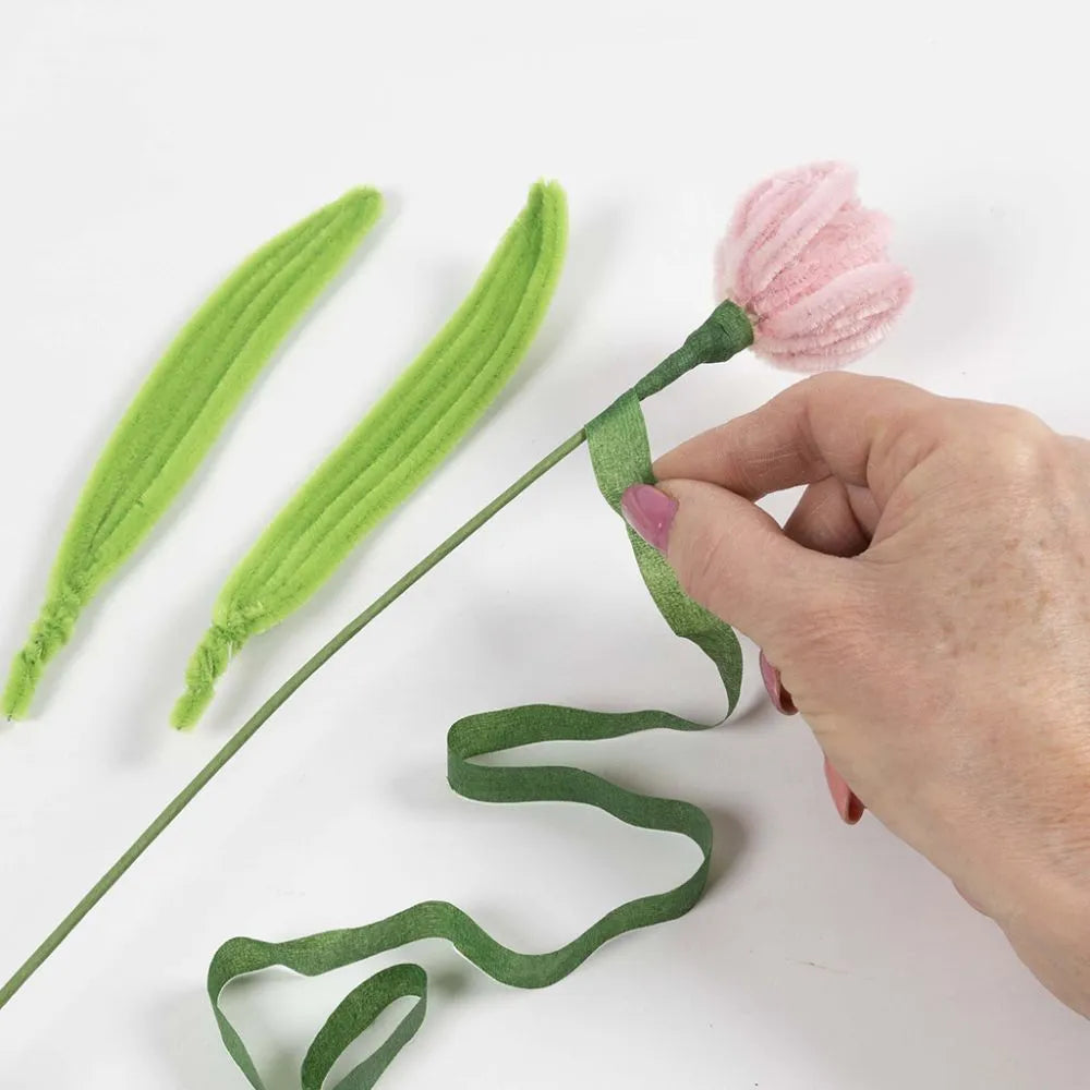 Mini Craft Kit Pipe Cleaner - Spider Lily Flowers