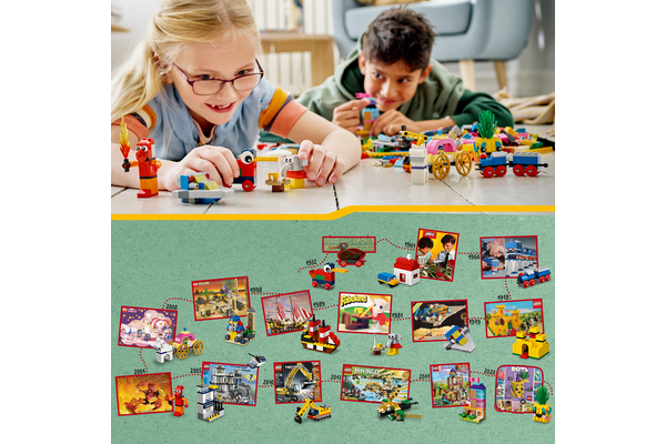 Lego Classic 90 Years of Play Bricks Iconic Models