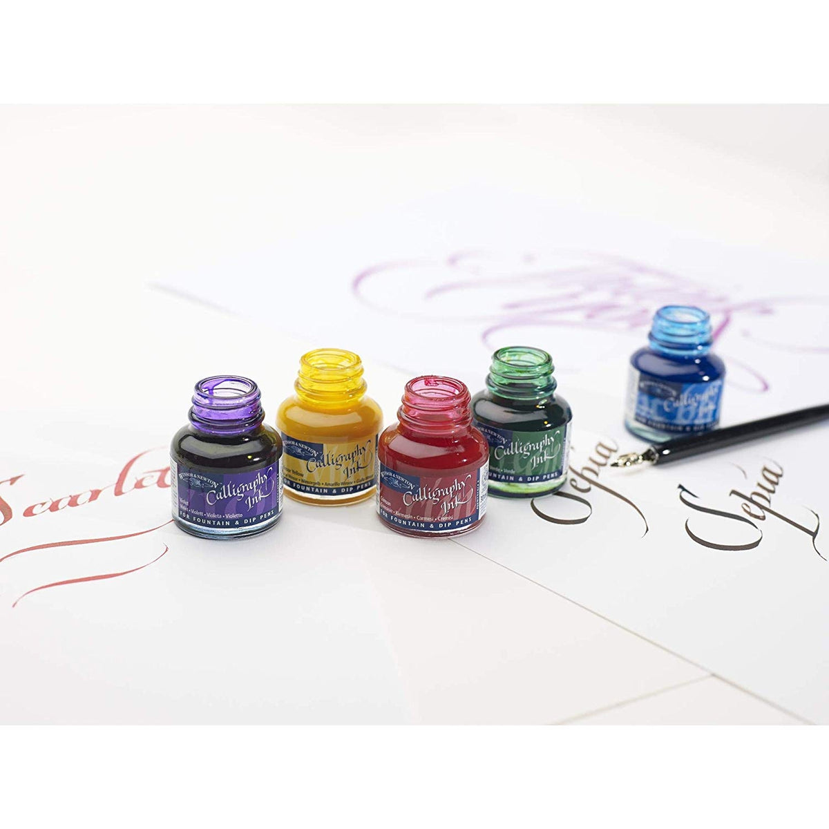 New Ground Ink Winsor & Newton 30ml Calligraphy Ink - Green – Art & Hobby