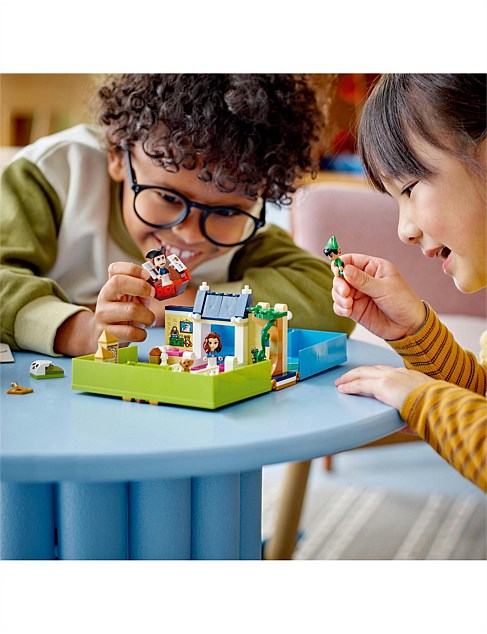 Lego Peter Pan & Wendy's Storybook AdventureLego Peter Pan and Wendys Storybook Adventure