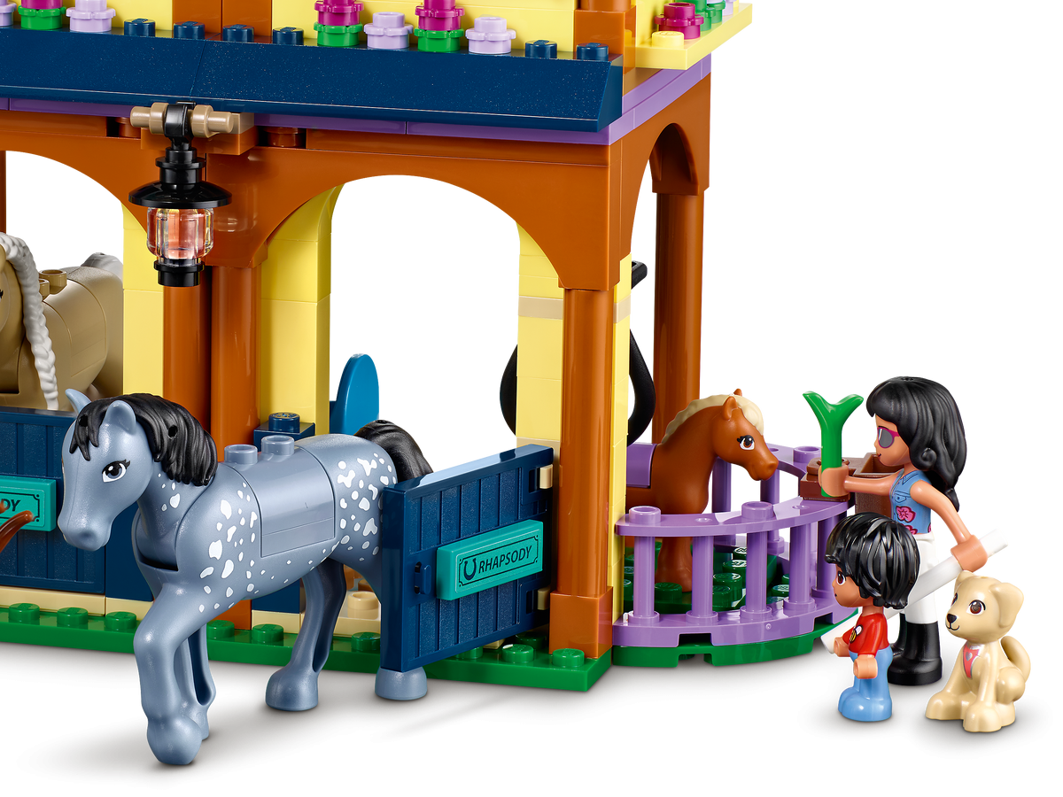 Lego Friends - Forest Horseback Riding Center