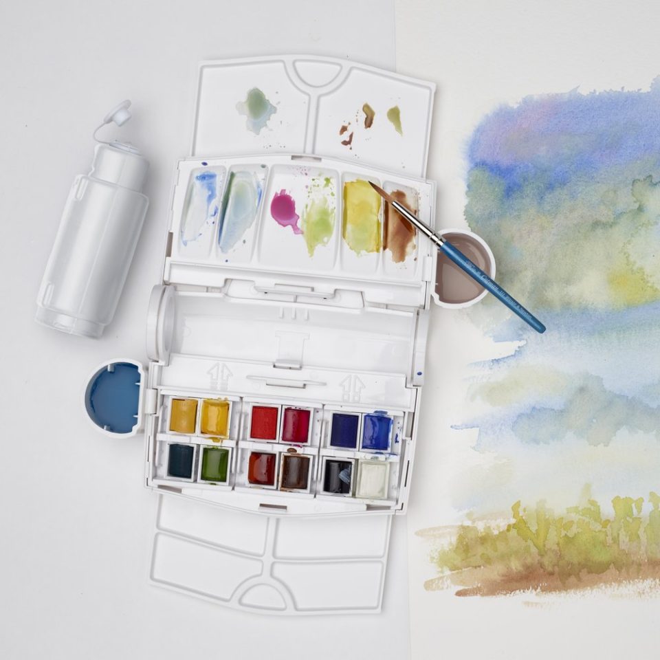 Cotman Watercolours Field Plus - 12 Half Pans. Product code: 0390374 Barcode: 094376954371